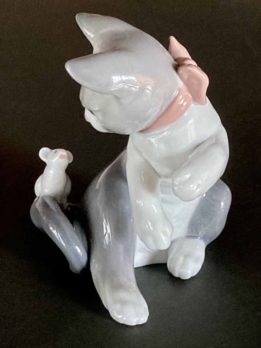超美品】LLADRO リヤドロ 驚いた仔猫ちゃん 5236 置物 ネズミ フィギュ