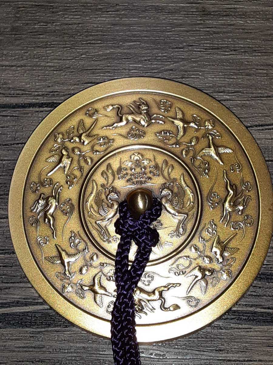 美品 造幣局製 古鏡文鎮 青銅 鳥獣文様(鳳凰、獅子他) 箱付き(菊御紋  