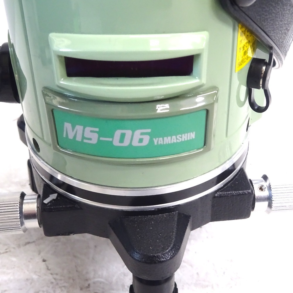 Ft1036921 ヤマシン レーザー墨出器 グリーンレーザー MS-06 山真製鋸