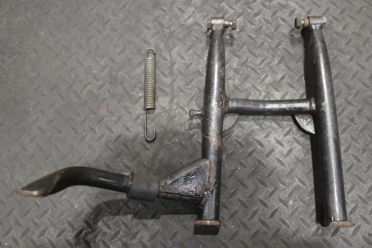 格安，正規品 当時物 純正 GPZ550F センタースタンド 0029 検 GPZ400F Z550GP Z400GP(カワサキ用)｜売買されたオークション情報、yahooの商品情報をアーカイブ公開 - オークファン カワサキ用