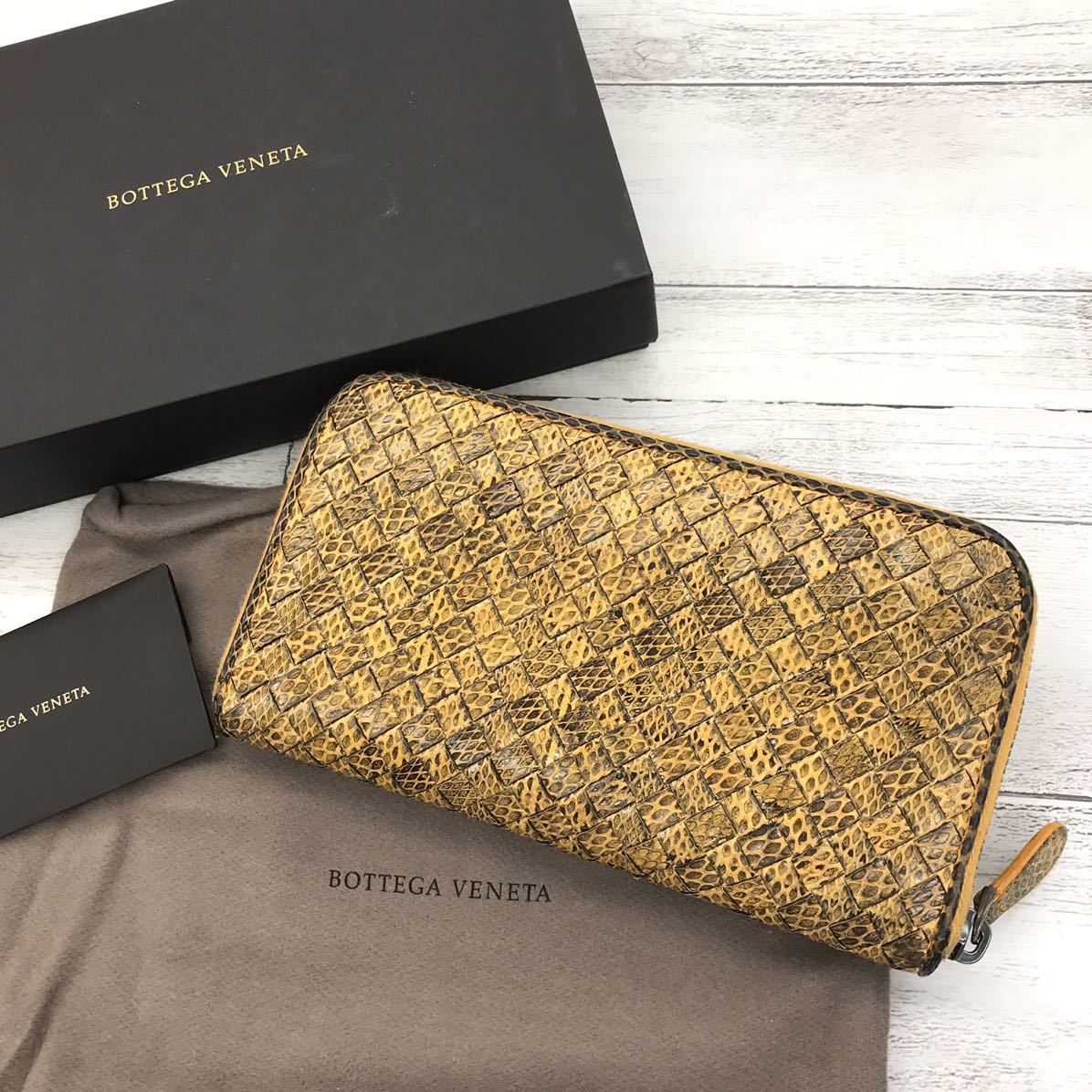 ∀ BOTTEGA VENETA ボッテガヴェネタ イントレチャート ラウンド 