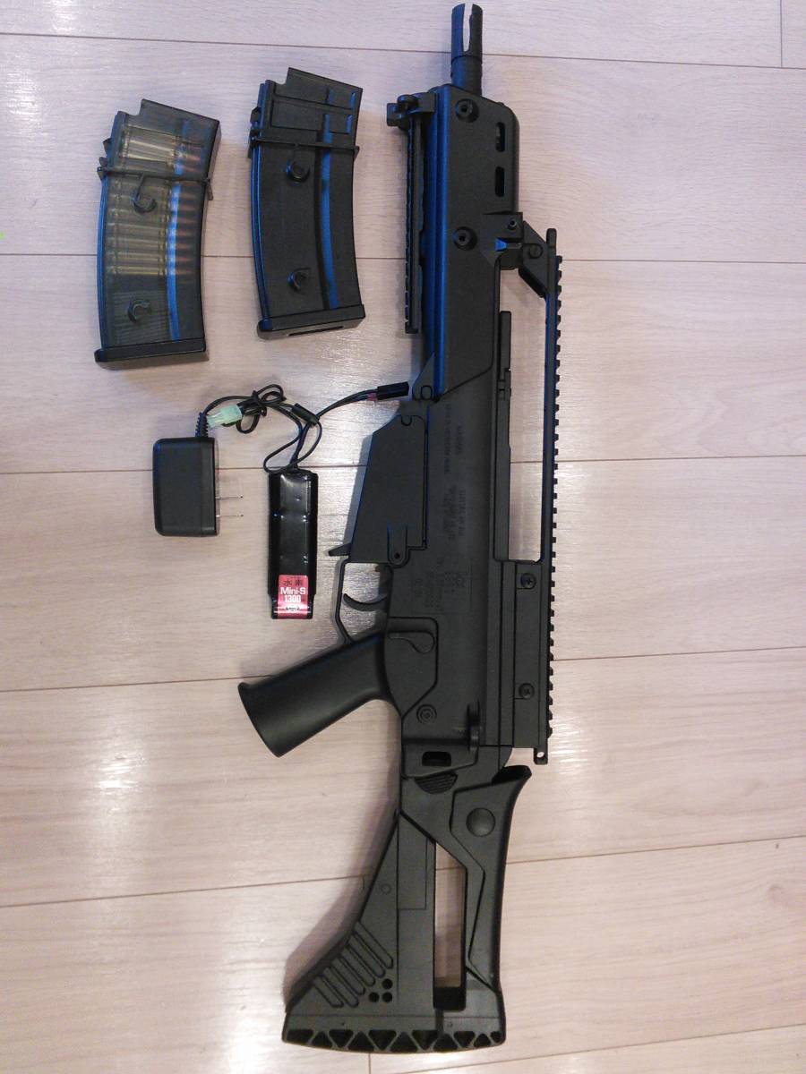 マルイ G36C 外装カスタム スペア多弾マガジン バッテリー充電器付