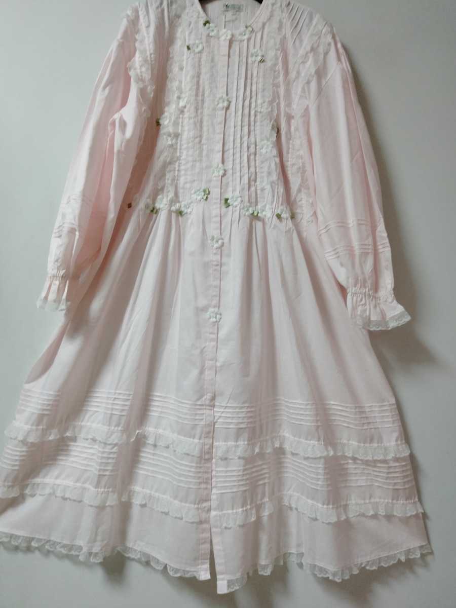 ヒスクローネ レースとフリルのパジャマ新品 さえら HISCHRONE】さえら