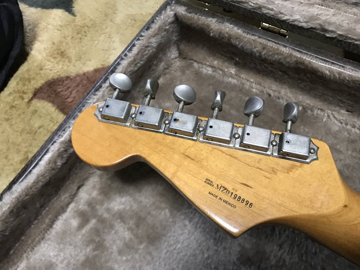 2000年製・当時定価￥143,000円・Fender mexico classic 60s 