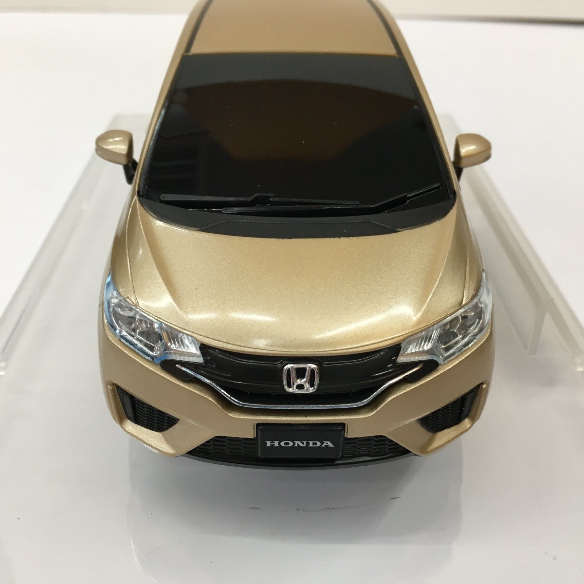 Izu Honda フィット カラーサンプル ミニカー ライトベージュ メタリック ホンダ Fit 乗用車 売買されたオークション情報 Yahooの商品情報をアーカイブ公開 オークファン Aucfan Com