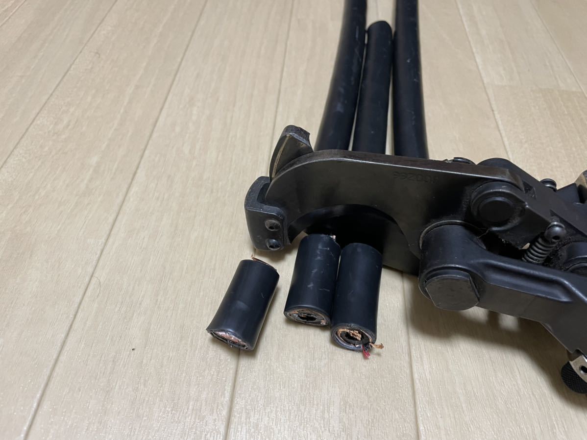 ☆中古良品 動作確認済み 泉精器/IZUMI 充電式多機能圧着工具用 ケーブルカッター 200AT-50YC REC-200M2H.REC-Li250M S7G-M250☆ IZUMI イズミ 泉精器 「izumi Yahoo!オークション 日本IZUMI，日本泉精器，日本原装