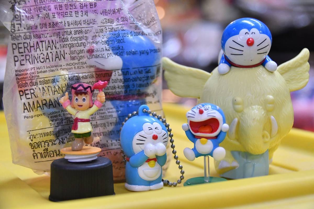 ドラえもん　フィギュア　キーホルダー　人形　玩具　ストラップ　指人形　マグネット　グッズ　など　まとめて_4