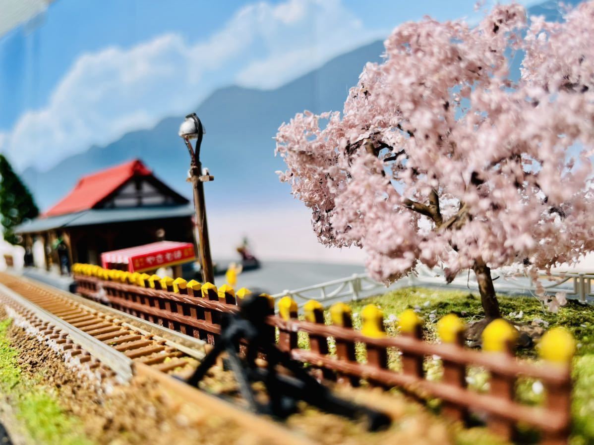 Nゲージ｜Yahoo!フリマ（旧PayPay 鉄道ジオラマ 桜満開のローカル駅 N