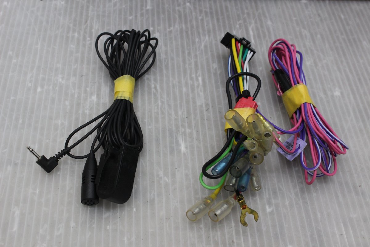 ジャンク カロッツェリア メモリーナビ AVIC-RZ700 AVIC-RZ700