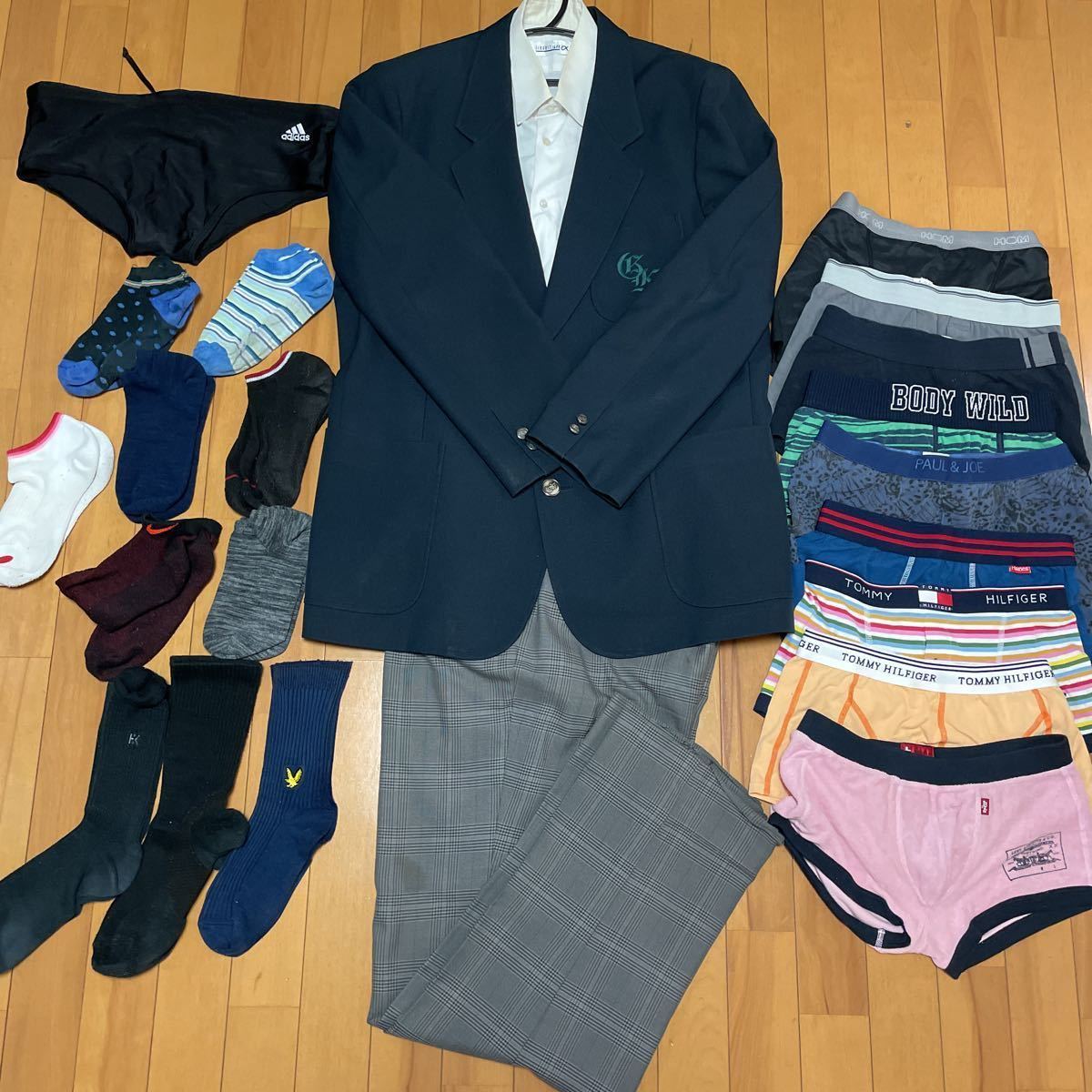 328 コスプレ衣装 G工業高校男子制服 ブレザー ズボン カッターシャツ靴下他 コスプレ衣装 売買されたオークション情報 Yahooの商品情報をアーカイブ公開 オークファン Aucfan Com