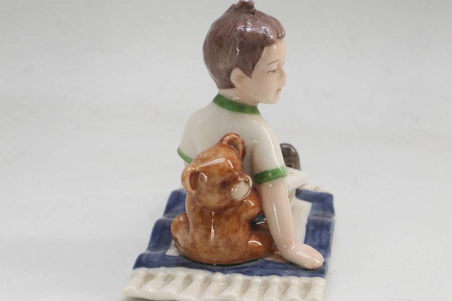 ☆ロイヤルコペンハーゲン☆The Millennium Collection 2001 Frederik