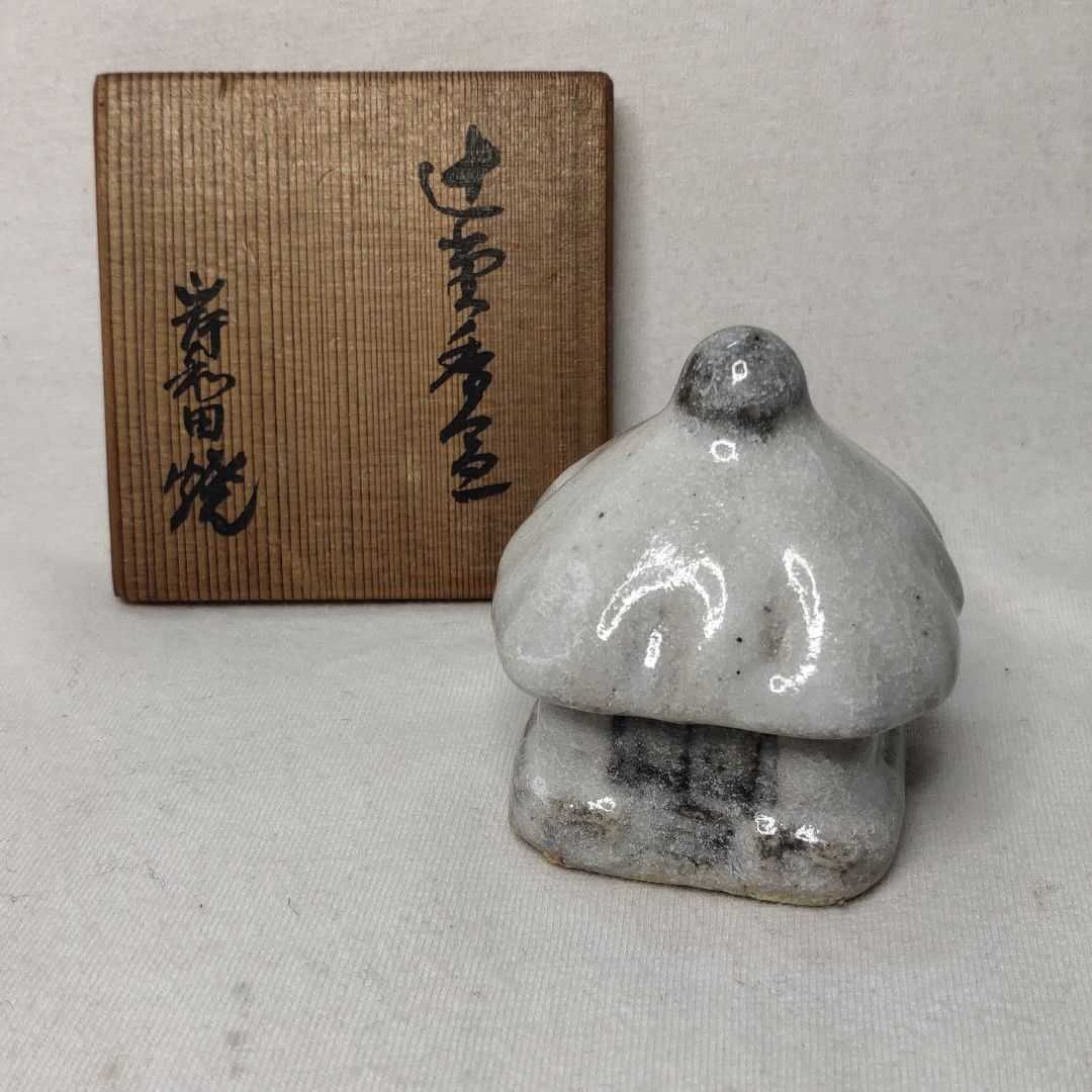 リサイクル・アンティーク着物販売：Shinei 伊賀灰釉戌香合（共箱付A