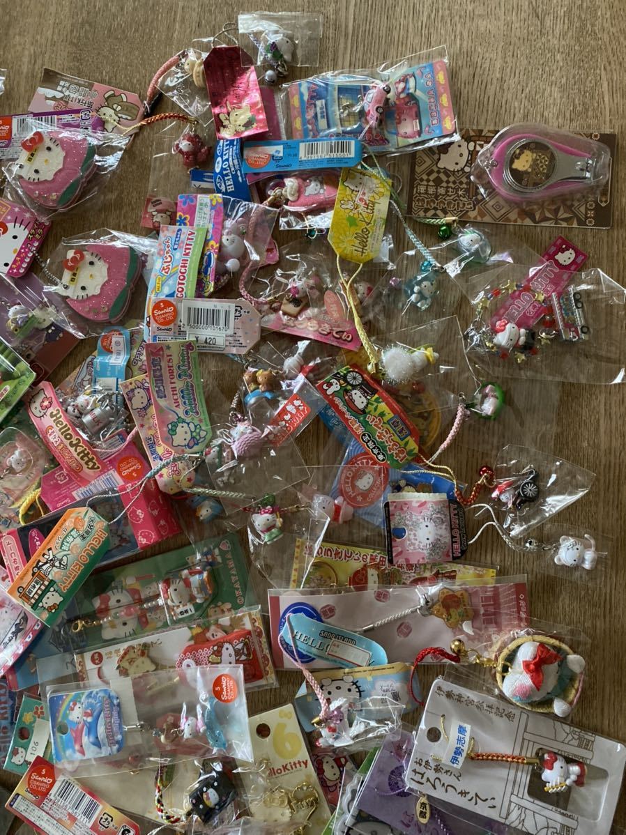 未使用品！ハローキティ ご当地キティ 地域限定 根付け ストラップ 