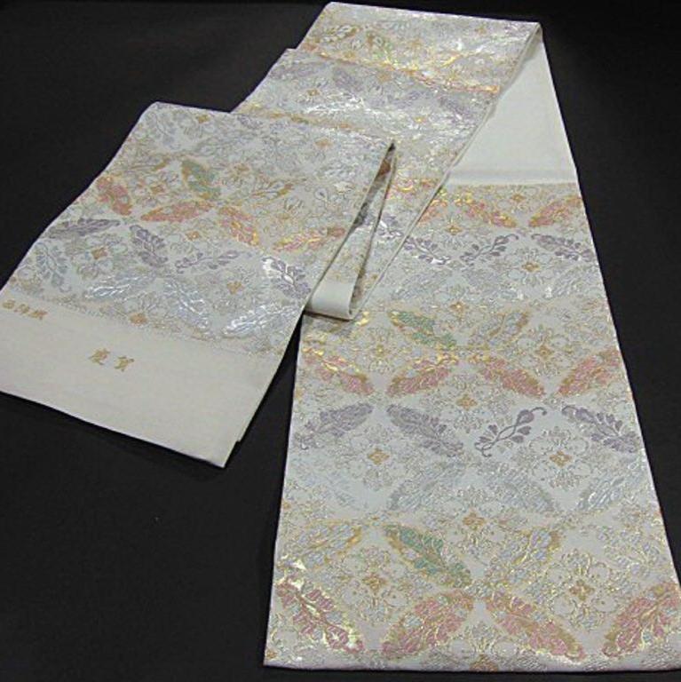 新品 阿木曜子さん着用掲載柄 フォーマル 阿木燿子さん着用柄 袋帯 阿木燿子 新品未仕立 西陣織 新品御仕立上西陣織六通柄袋帯 正絹 阿木曜子さん着用柄 西陣織六通柄袋帯 西陣織袋帯『綿芯御仕立付』フォーマル さん 着用デザイン お仕立て上り