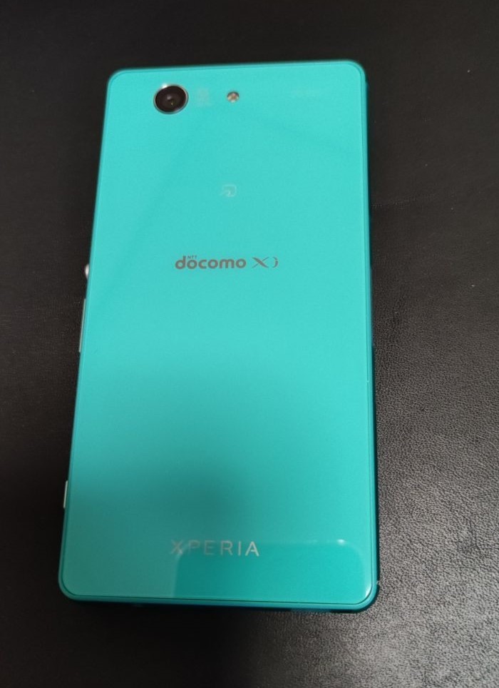 Xperia Z3 SO-02G ☆中古美品☆SONY Z3compact グリーン xperia z3 中古の