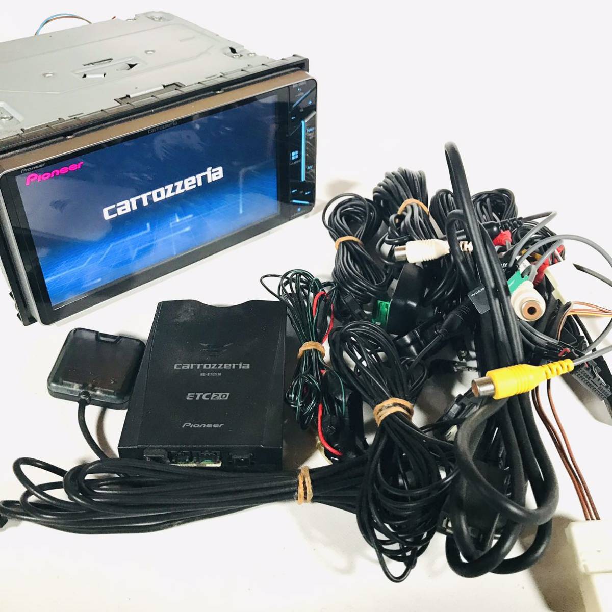 カロッツェリア メモリーナビ AVIC-CW900 サイバーナビ 商品の説明