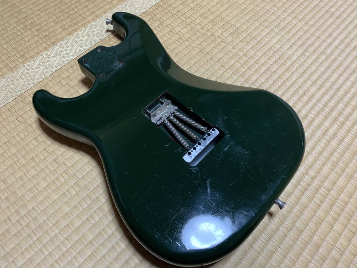 ESP製?ジャガー用PU搭載 アッシュボディ マルチレイヤー仕様ST 