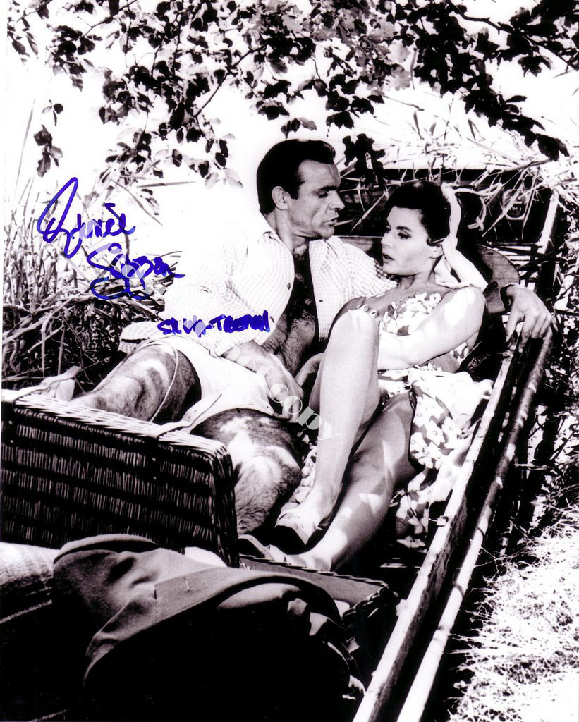 1962年 007 Dr No ドクター ノオ Eunice Gayson ユーニス ゲイソン サイン フォト サイン 売買されたオークション情報 Yahooの商品情報をアーカイブ公開 オークファン Aucfan Com