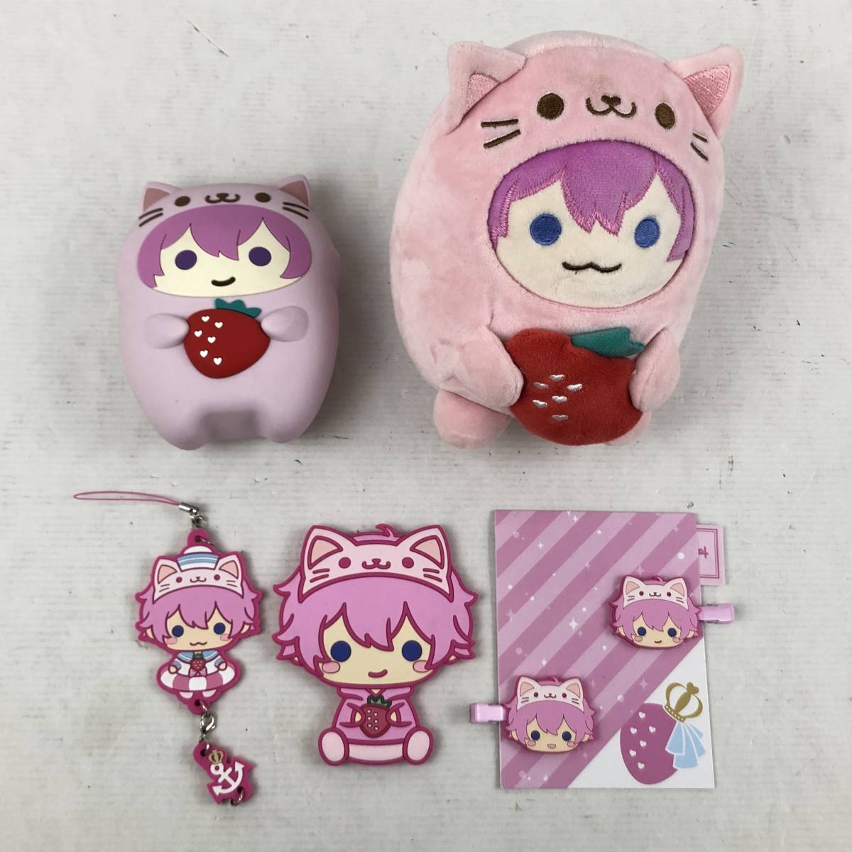 すとぷり さとみ 低い アクキーまとめ売り
