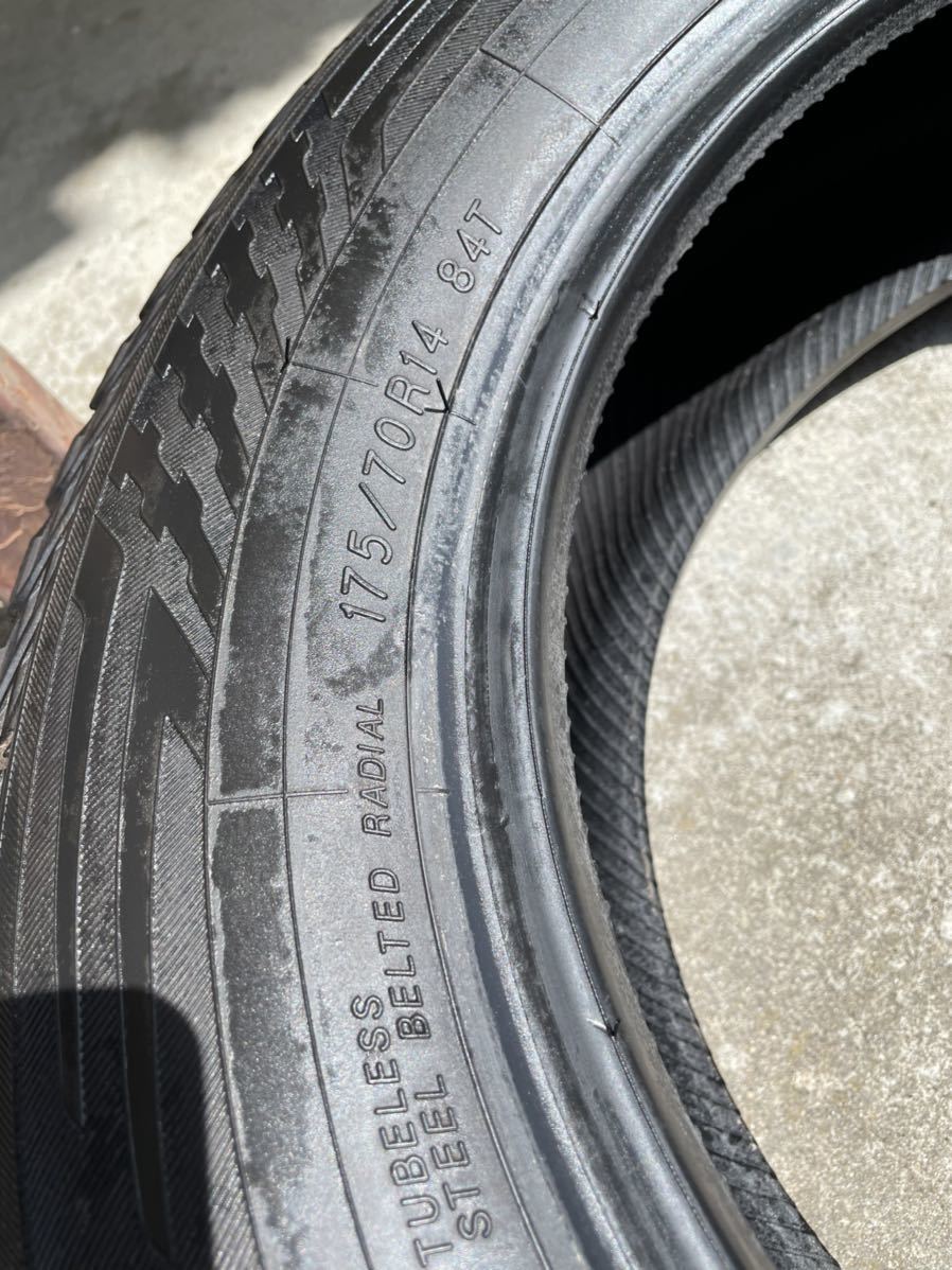 ヨコハマ アイスガード スタッド 175/70R14 13年製 未使用 2本 