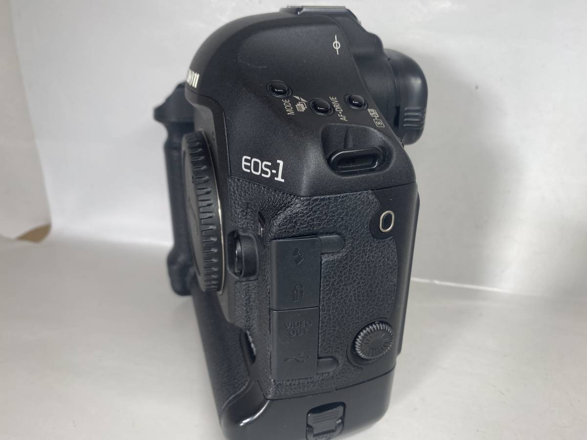 ★超美品★キャノン Canon EOS 1D MARK3 EOS-1D MARK iiiバッテリーグリップ付き★【1398】 EOS-1D Mark Canon III」を2月中旬発売 キヤノン、フラッグシップ機「EOS-1D Canonの往年の