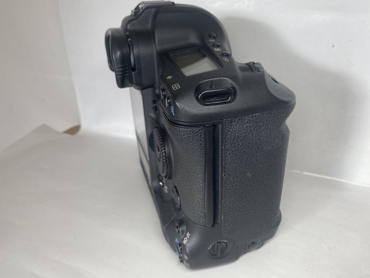 ★超美品★キャノン Canon EOS 1D MARK3 EOS-1D MARK iiiバッテリーグリップ付き★【1398】 EOS-1D Mark Canon III」を2月中旬発売 キヤノン、フラッグシップ機「EOS-1D Canonの往年の