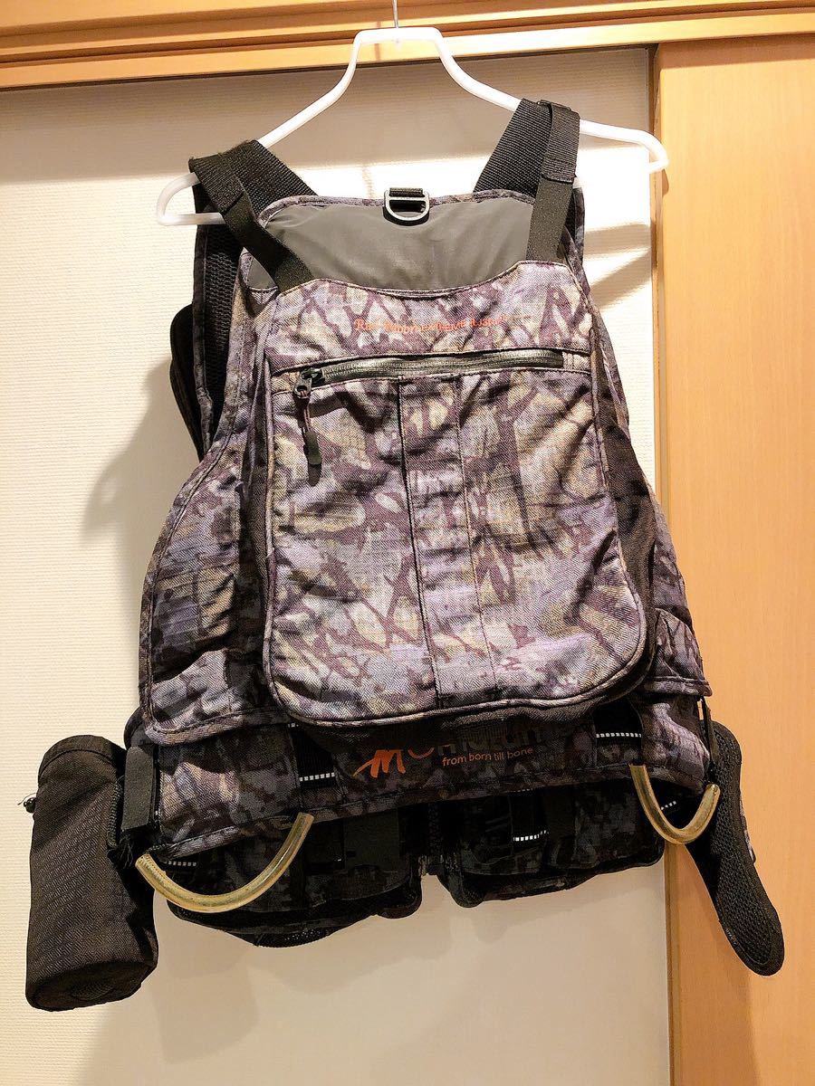 マズメ Mazume レッドムーン ライフジャケット Red Moon Extreme Lj3rd サーフフィッシング ショアジギング ライフジャケット 売買されたオークション情報 Yahooの商品情報をアーカイブ公開 オークファン Aucfan Com