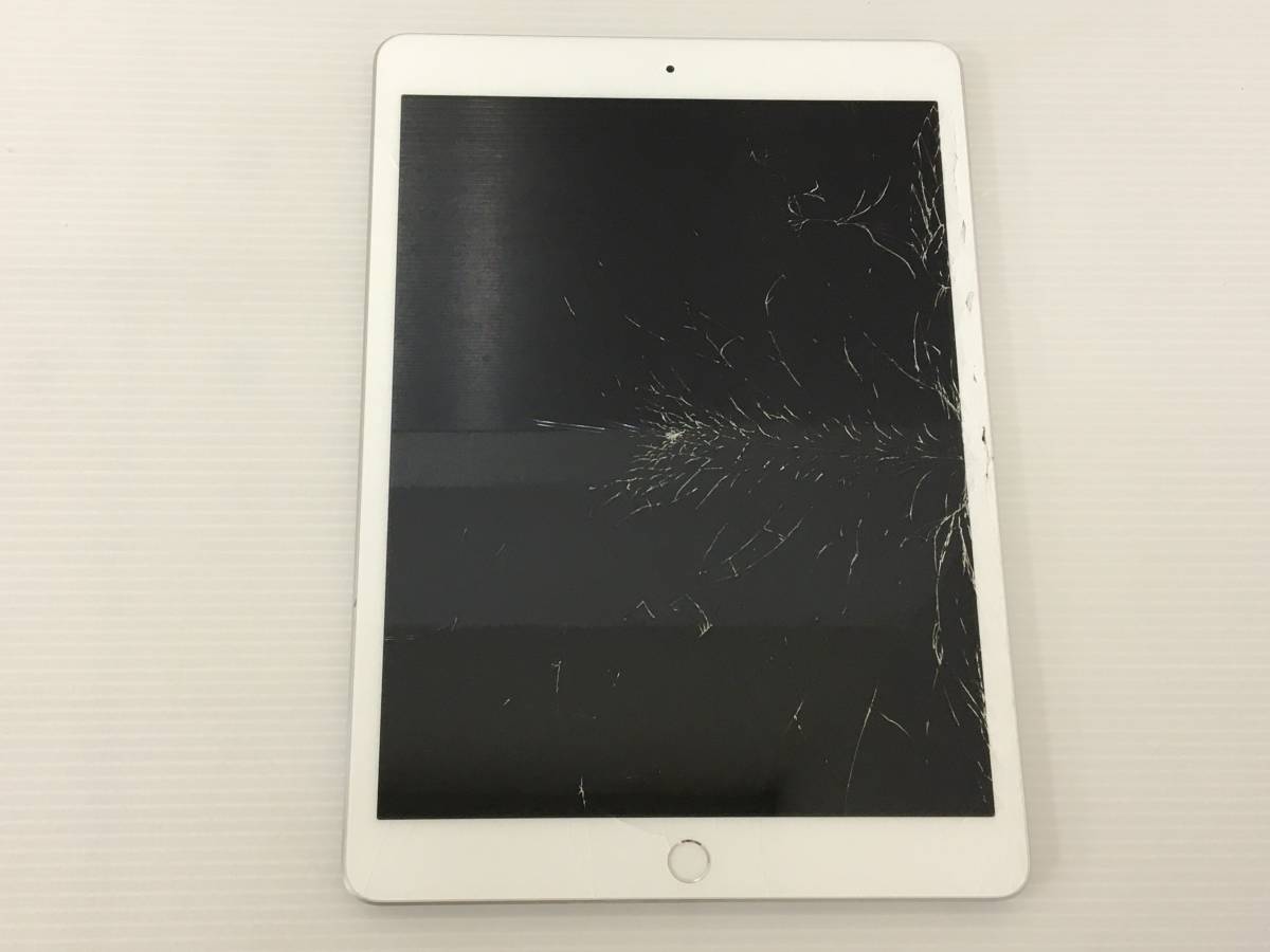 ☆Apple iPad 8 Wi-Fiモデル 10.2インチ 32GB シルバー A2270(MYLA2J/A