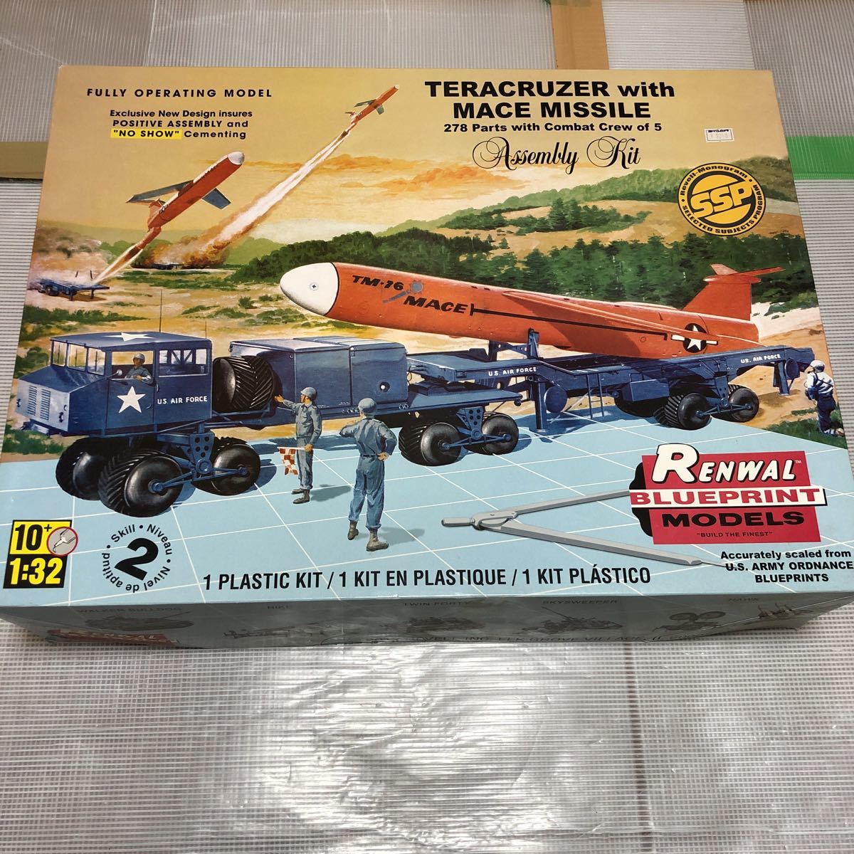 a01 内袋未開封 レベル製 1/32 SSP テラクルーザー w/メースミサイル 