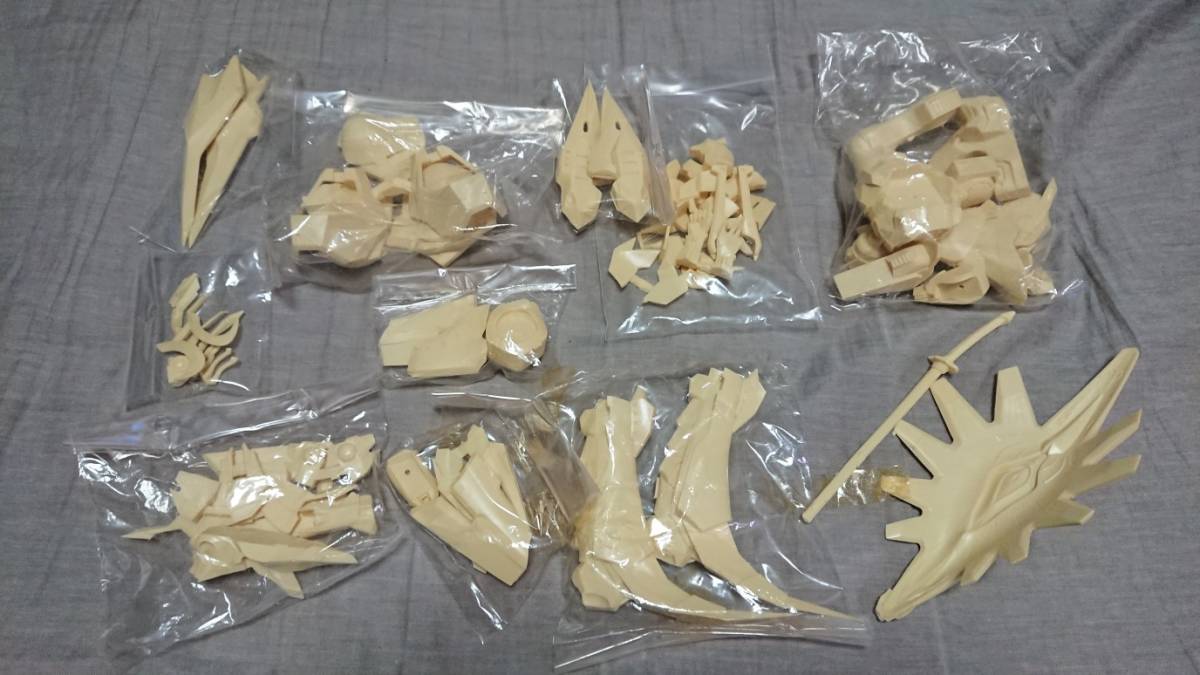 海洋堂 1/100 パトラクシェミラージュ KOG AT 西山浩光原型 海洋堂 1