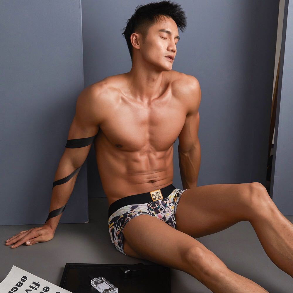 メンズスーパーローライズ Mサイズ Mサイズ 売買されたオークション情報 Yahooの商品情報をアーカイブ公開 オークファン Aucfan Com