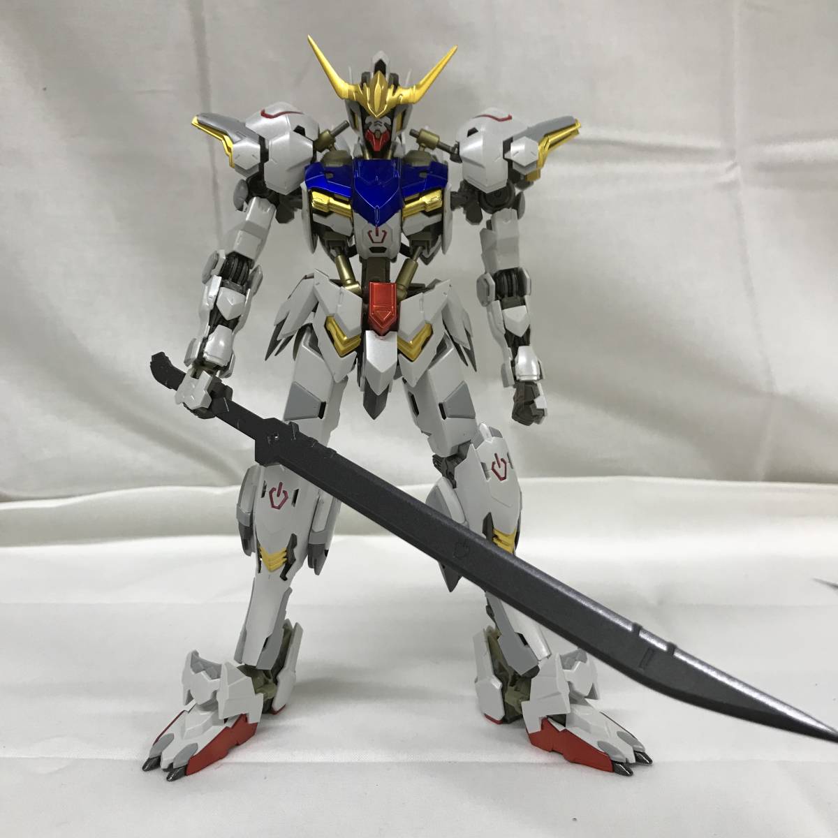Oj339 組立済み現状品 1 100 ハイレゾリューション ガンダムバルバトス 完成品 売買されたオークション情報 Yahooの商品情報をアーカイブ公開 オークファン Aucfan Com