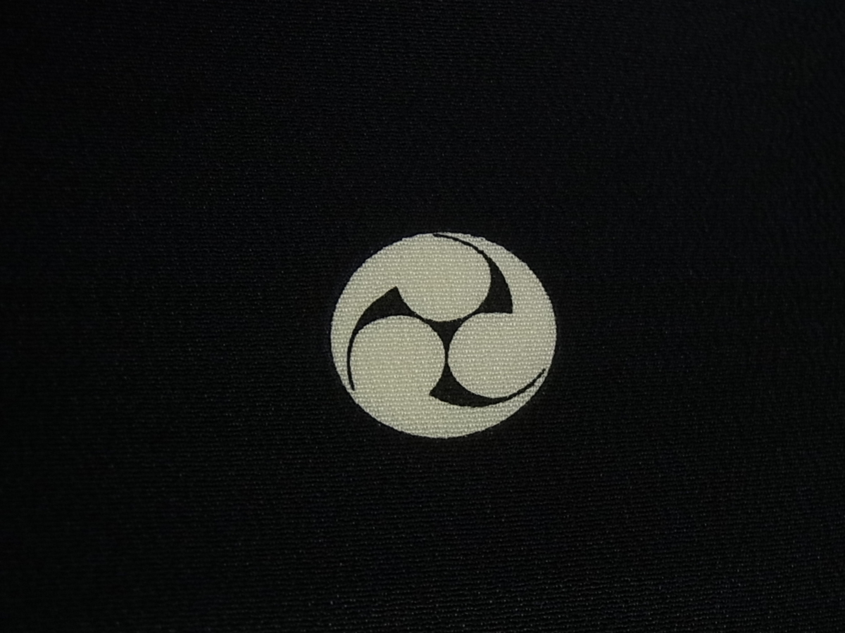 着物屋こころ 豪華黒留袖 作家物 名所風景文 清水寺 金彩 正絹 逸品 Sa5958 留袖 売買されたオークション情報 Yahooの商品情報をアーカイブ公開 オークファン Aucfan Com