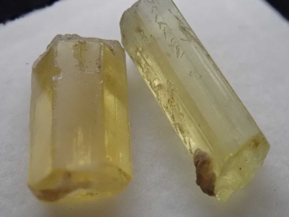 宝石質 ヘリオドール ゴールデンベリル 緑柱石 原石 標本