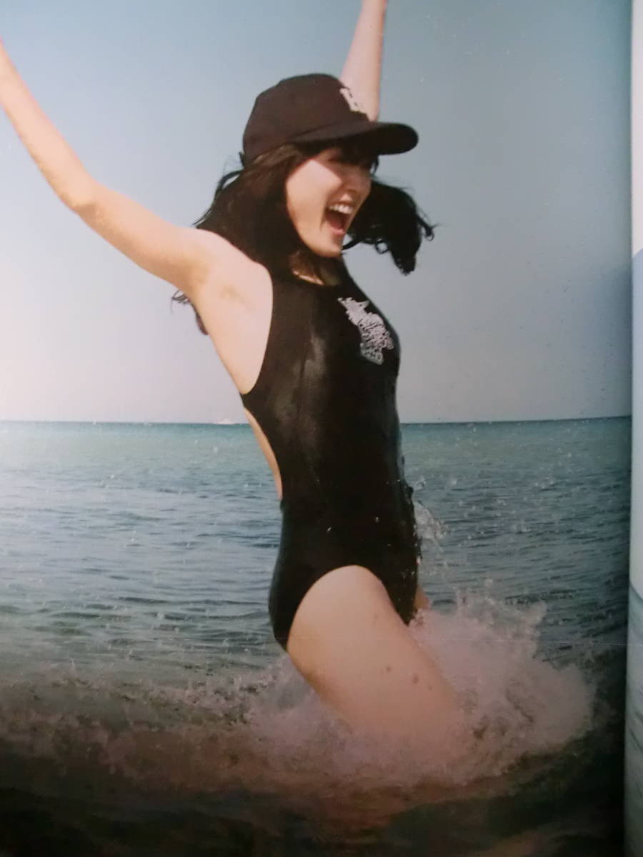 綾瀬はるか写真集 Sea Stories Haruka Ayase 女優 多数ドラマ 映画出演 綾瀬はるか 売買されたオークション情報 Yahooの商品情報をアーカイブ公開 オークファン Aucfan Com