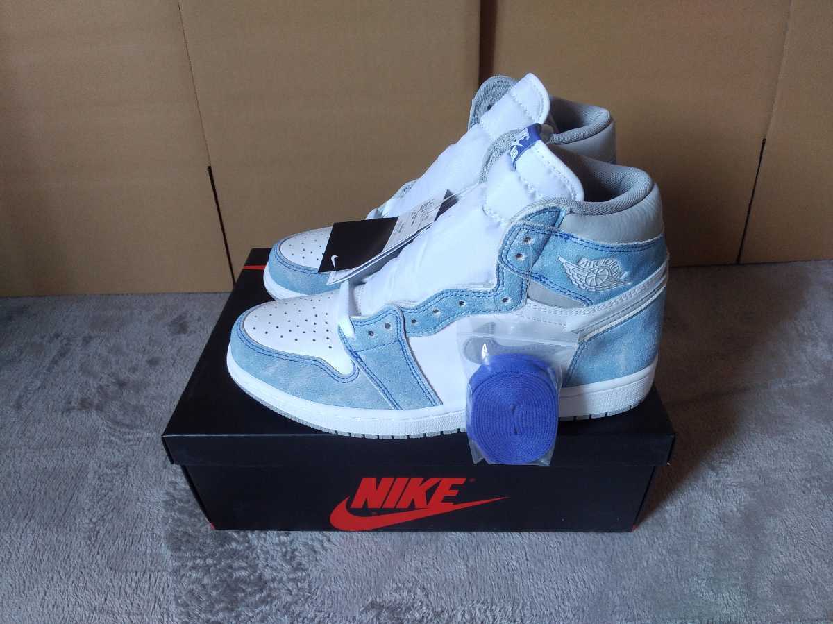 NIKE AIR JORDAN 1 RETRO HIGH OG HYPER ROYAL/WHITE-LIGHT SMOKE GREY 