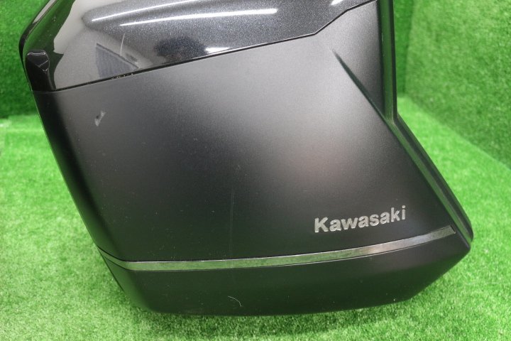 39253☆NINJA1000. 2014-2019 カワサキ純正 パニアケース 黒