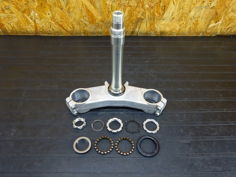 shinju品 211122】ZX-10RR '17◇ ステム アンダーブラケット Φ55？ 【ZX10RR ZX