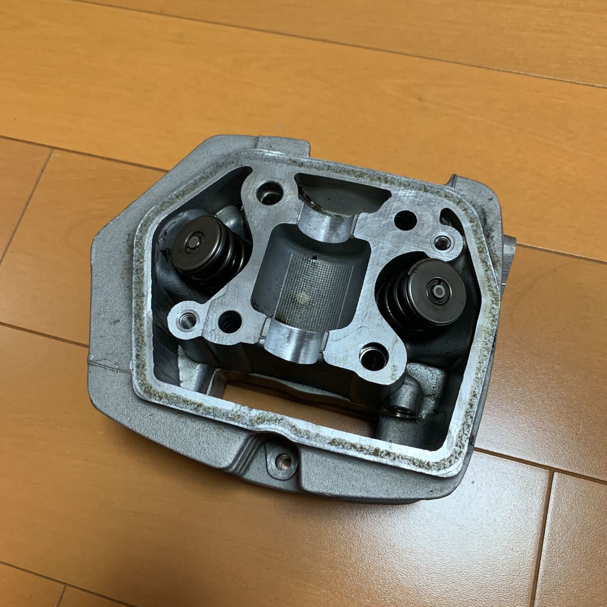 シリンダーヘッド エイプ50 エイプ 0 エイプ50純正 | 使用可(ホンダ用 