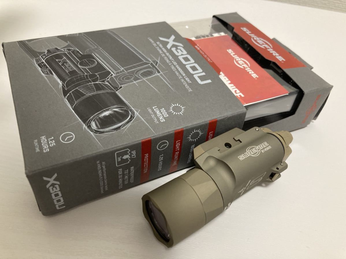 surefire x300u b 1000lm tan 実物　ptw トレポン 