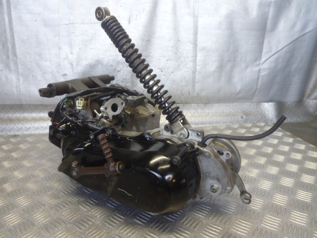 Dio ZX AF35 エンジン /AF34E
