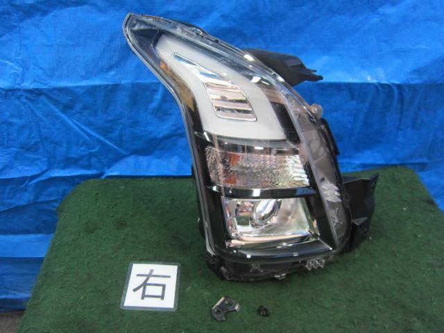 MH55S スティングレー　右ヘッドランプ ○ワゴンR スティングレー MH55S 右ヘッドランプ 右ライト LED 100