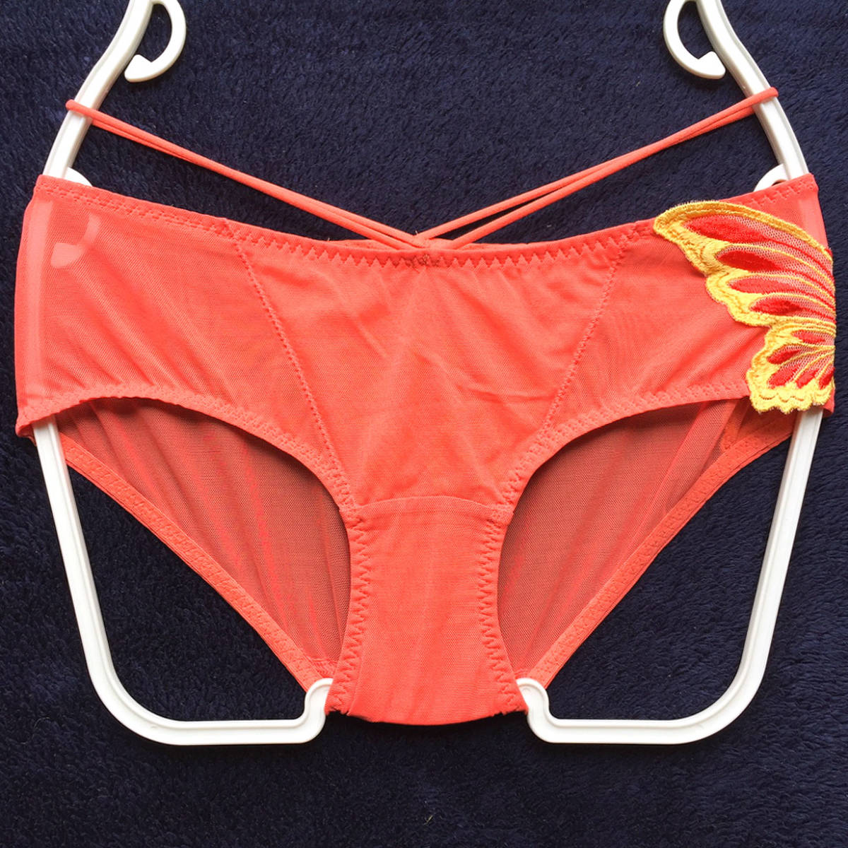 トリンプ 妖艶なアゲハ蝶の刺しゅう 鮮やかメッシュストレッチ 日本製 オレンジピンク M パンティ ショーツ 長期保管品 スタンダード 売買されたオークション情報 Yahooの商品情報をアーカイブ公開 オークファン Aucfan Com