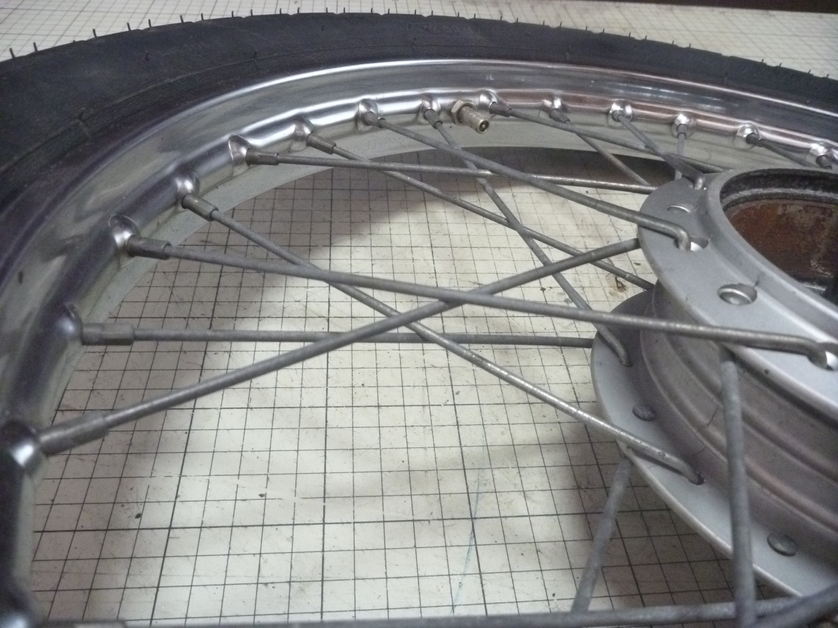 リアホイール スーパーカブ50 C50 丸目 キャブ車 検/AA01 1105H4