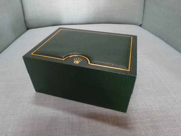 赤字超特価，新作 ROLEX S.A. GENEVE SUISSE 64.00.02 ロレックス 箱 空箱 保管ケース 純正化粧箱 グリーン 緑 ロゴ 木製 /50027(ロレックス)｜売買されたオークション情報、yahooの商品情報をアーカイブ公開 - オークファ その他