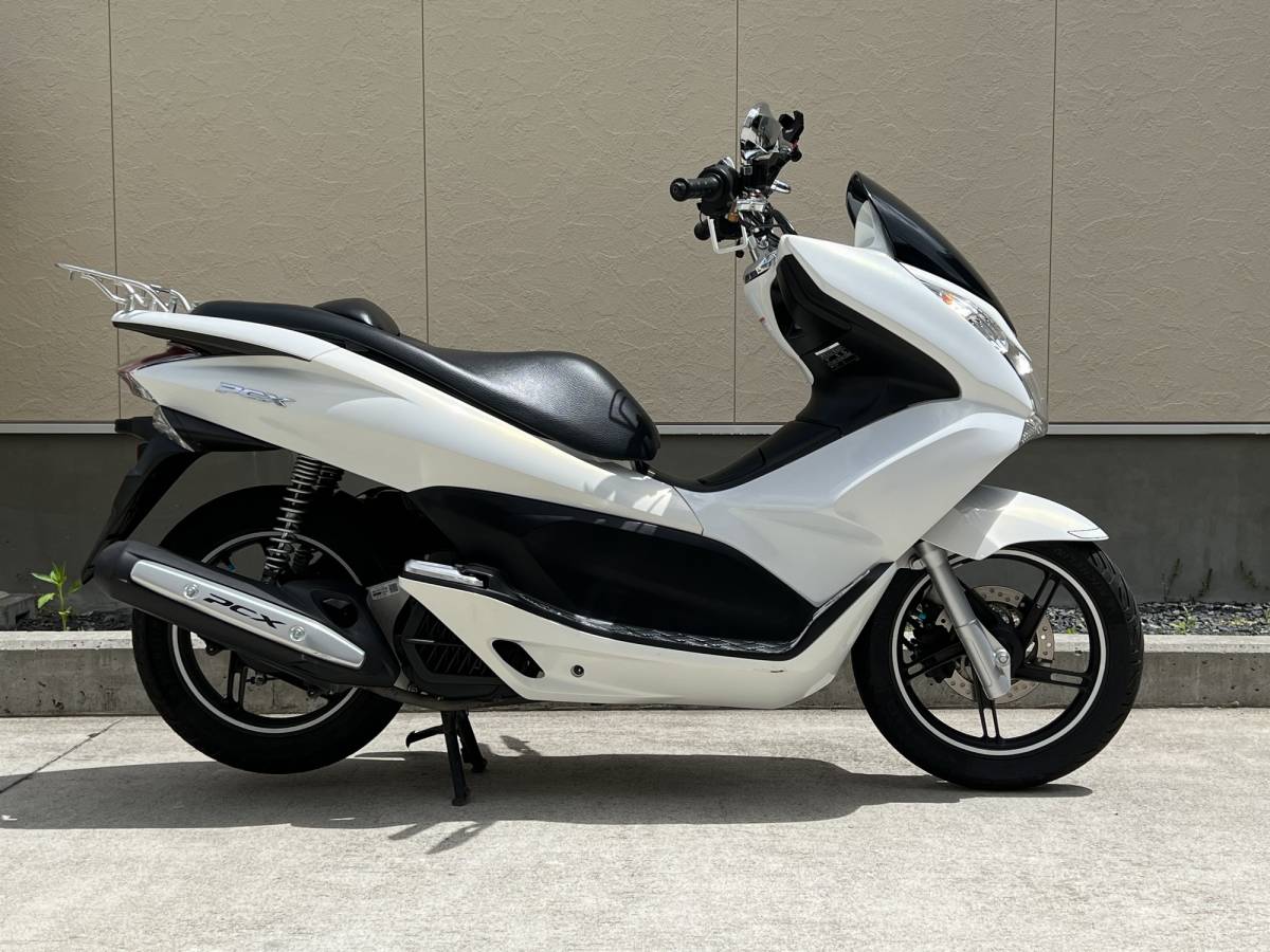 PCX125 JF28 白　ホンダ 　青森県南