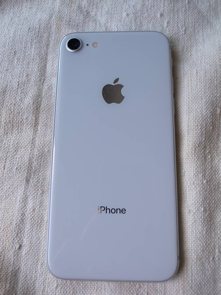 ●美品中古　ジャンク訳アリ　iphone8 64GB シムフリー　SIMFREE　シルバー フィルム カバー付 アイフォン 64GB 0 iPhone8 スマホ 部品取り MQ9K2J&frasl;A