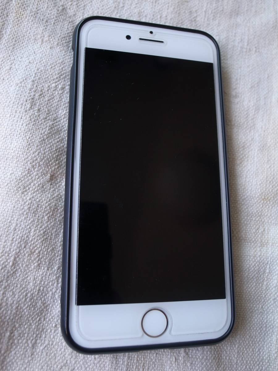 ●美品中古　ジャンク訳アリ　iphone8 64GB シムフリー　SIMFREE　シルバー フィルム カバー付 アイフォン 64GB 0 iPhone8 スマホ 部品取り MQ9K2J&frasl;A
