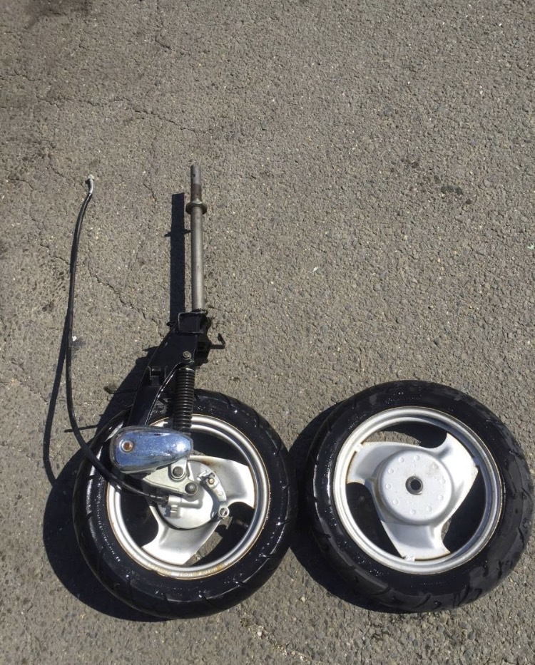 z750rs z1900 z1 z2 kz900 ポイントカバー　BEET z750rs z1900 z1 z2 kz900 ポイントカバー BEET - メルカリ