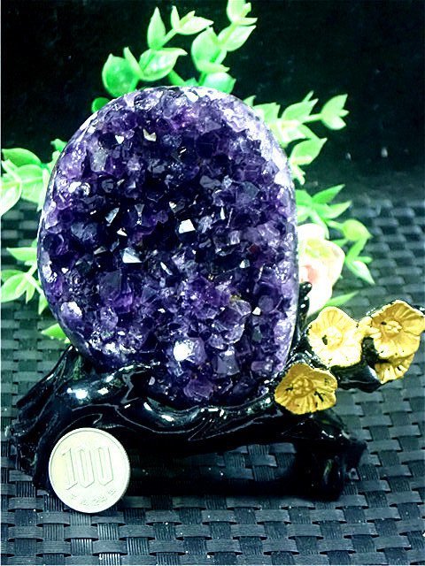 巨大！超迫力4.8kg 愛の守護石 アメジスト 紫水晶 原石 天然石 置物